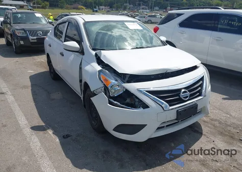 2019 Nissan Versa S/S Plus/Sv z USA, uszkodzony, nr VIN 3N1CN7AP1KL820440